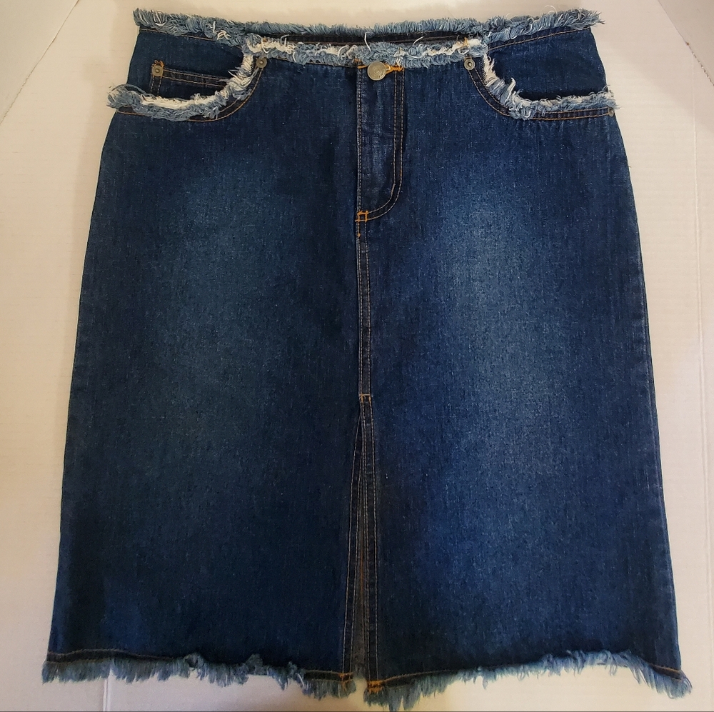 Vintage SO GSJC  Size 9  Blue Denim Straight Skirt 100% cotton NWOT